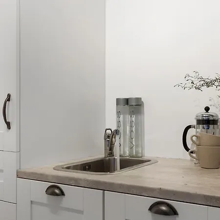 Lysthuset Den Lille - Authentic Wodden House 베르겐