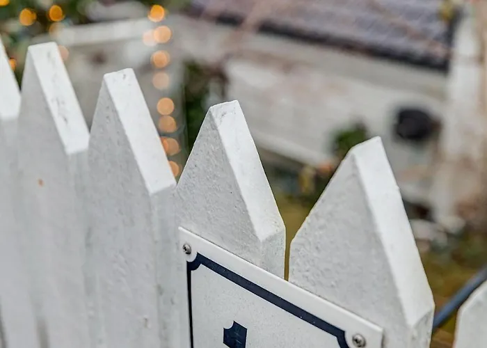 Lysthuset Den Lille - Authentic Wodden House Bergen