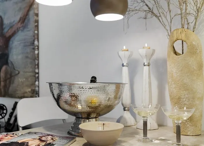 Lysthuset Den Lille - Authentic Wodden House