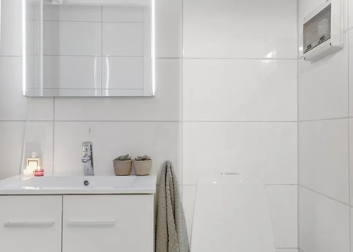 Lysthuset Den Lille - Authentic Wodden House *